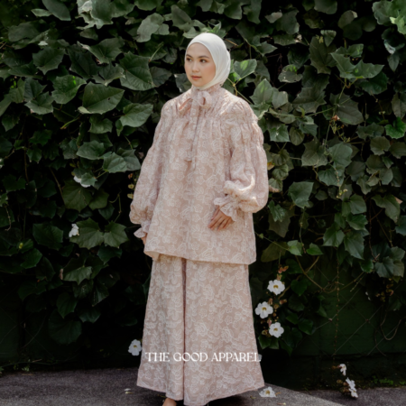 Aman Lace Sakura